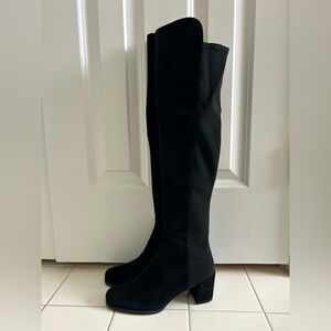 NWT Stuart Weitzman black Suede Knee-high Boots (size: 5.5)